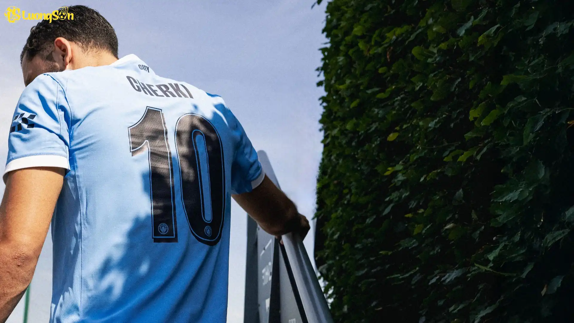 Ngôi sao người Pháp nhận kỳ vọng rất lớn trước mùa giải mới (Ảnh: Man City)