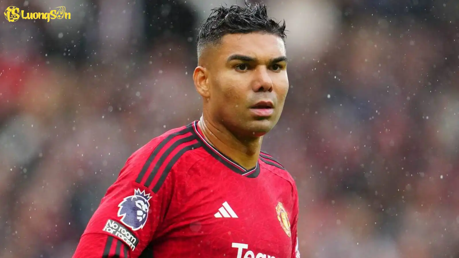 Casemiro phải nhận thẻ đỏ trong trận đấu với Chelsea ở vòng trước (Ảnh: SkySport) Casemiro phải nhận thẻ đỏ trong trận đấu với Chelsea ở vòng trước (Ảnh: SkySport)