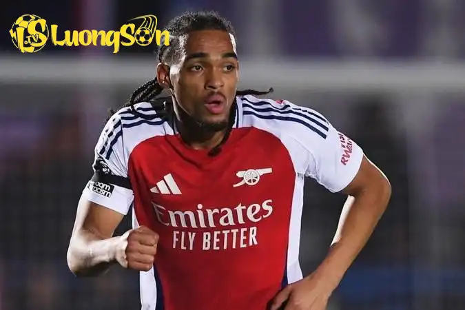 Robison thừa nhận bản thân có dòng máu Malaysia. Ảnh: BBC Robison thừa nhận bản thân có dòng máu Malaysia. Ảnh: BBC