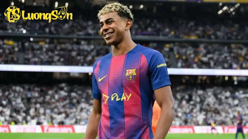 Yamal được cho là sắp chi tiền để mua lại biệt thự của Gerard Pique (Ảnh: GOAL) Yamal được cho là sắp chi tiền để mua lại biệt thự của Gerard Pique