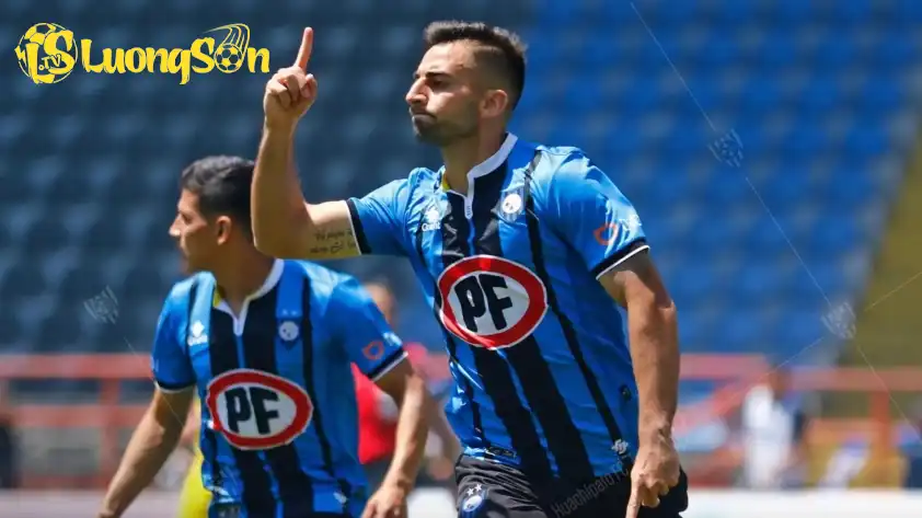 Huachipato phần nào được đánh giá cao hơn so với Nublense Huachipato phần nào được đánh giá cao hơn so với Nublense