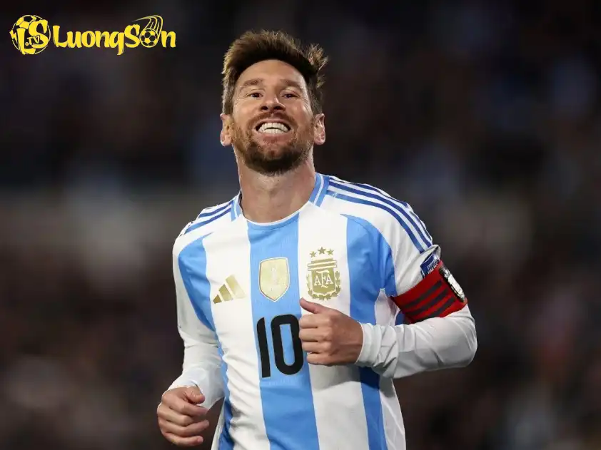 Messi nhiều khả năng vẫn ra sân ngay từ đầu ở trận đấu với Angola tới đây Messi nhiều khả năng vẫn ra sân ngay từ đầu ở trận đấu với Angola tới đây