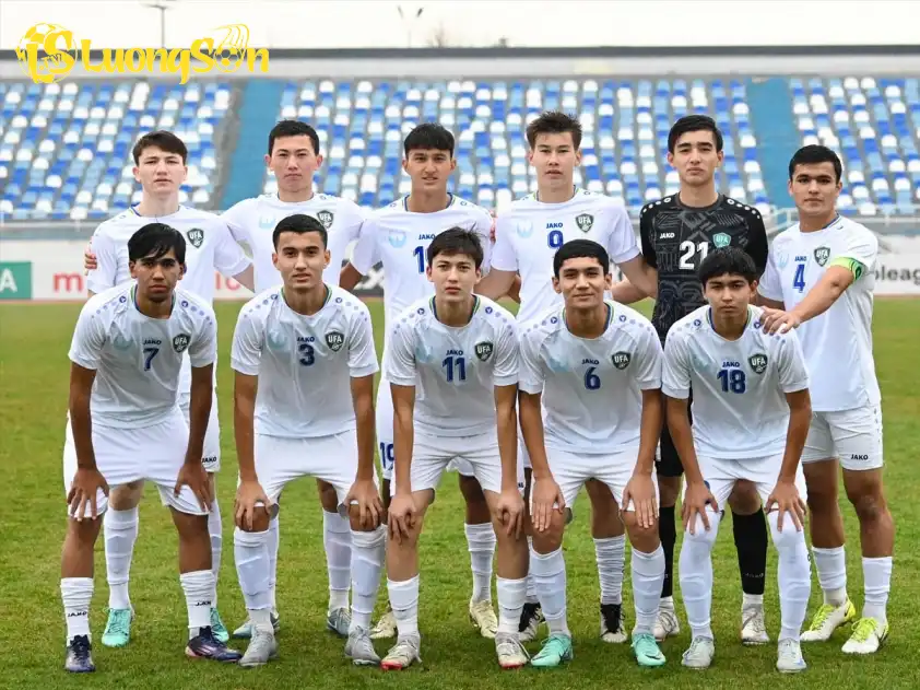 U17 Uzbekistan có 3 điểm sau 2 lượt trận nên có vị trí thứ 2 bảng J