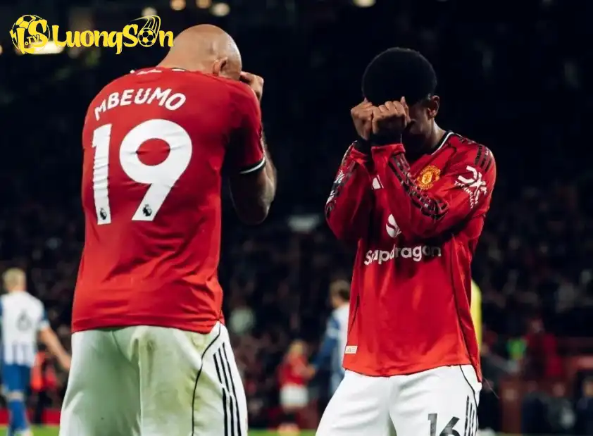 Bộ đôi Mbeumo-Amad là hai quân bài quá quan trọng với Amorim trong giai đoạn giáng sinh. Bộ đôi Mbeumo-Amad là hai quân bài quá quan trọng với Amorim trong giai đoạn giáng sinh.