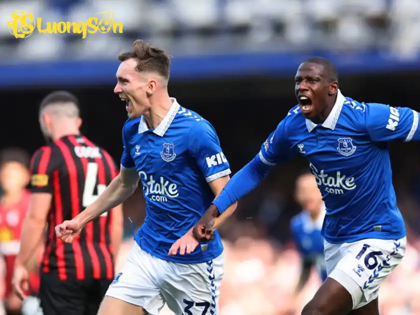 Everton đang là đội bóng thi đấu dựa vào phong độ các cá nhân Everton đang là đội bóng thi đấu dựa vào phong độ các cá nhân